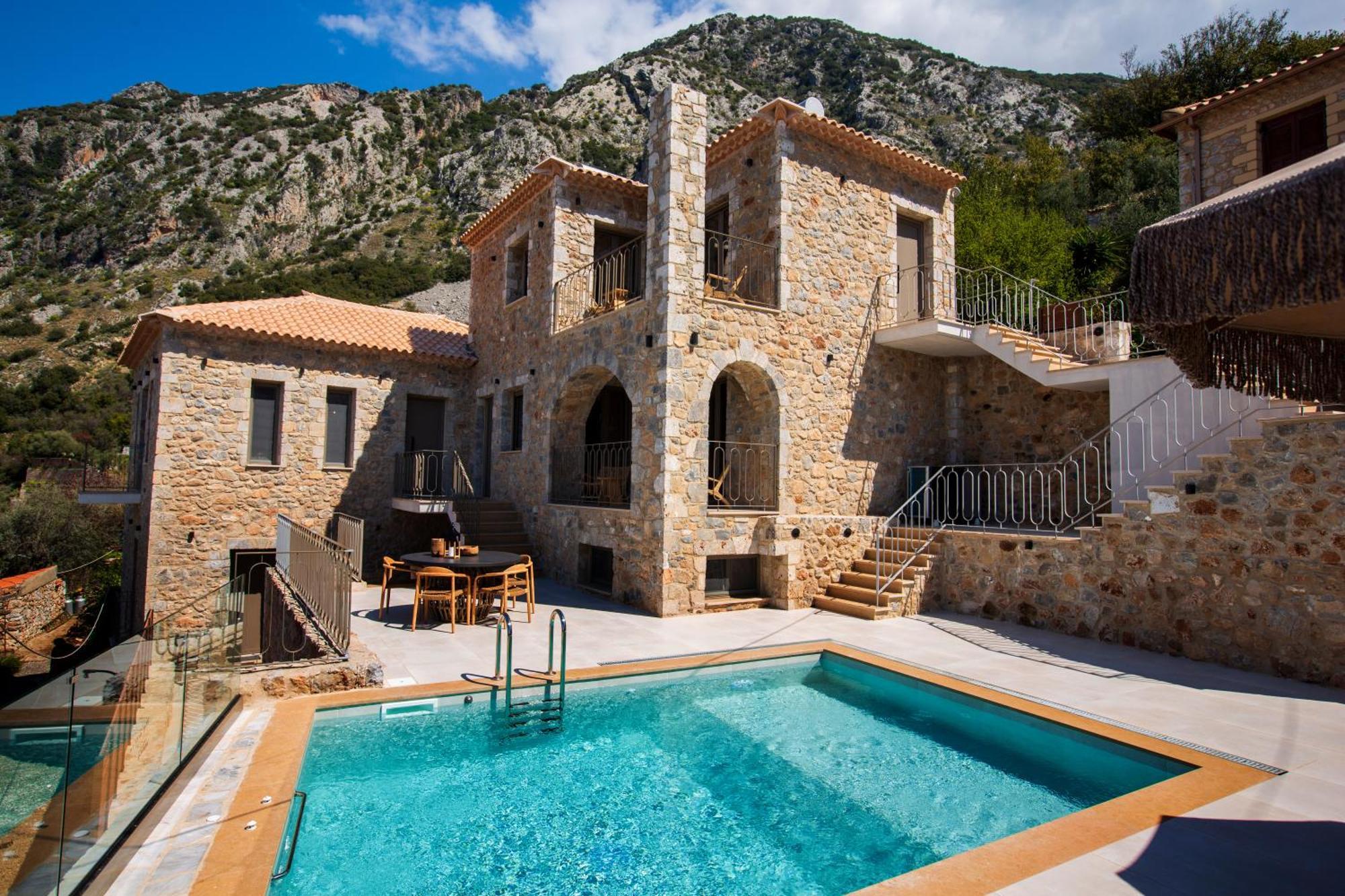 Villa Orithyia Prime Living Kalamata Exterior foto