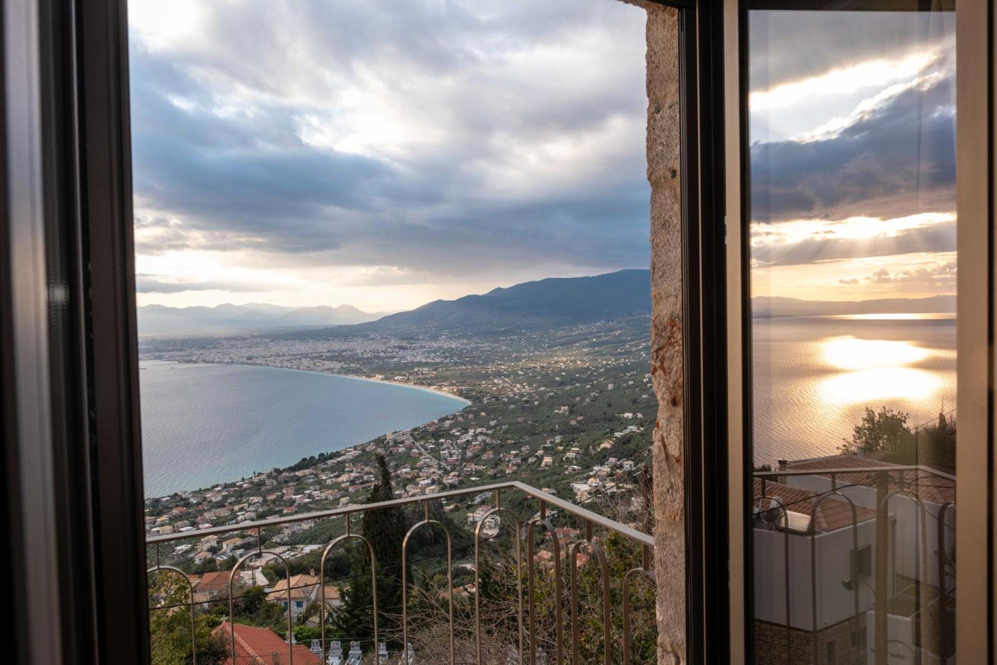 Villa Orithyia Prime Living Kalamata Exterior foto